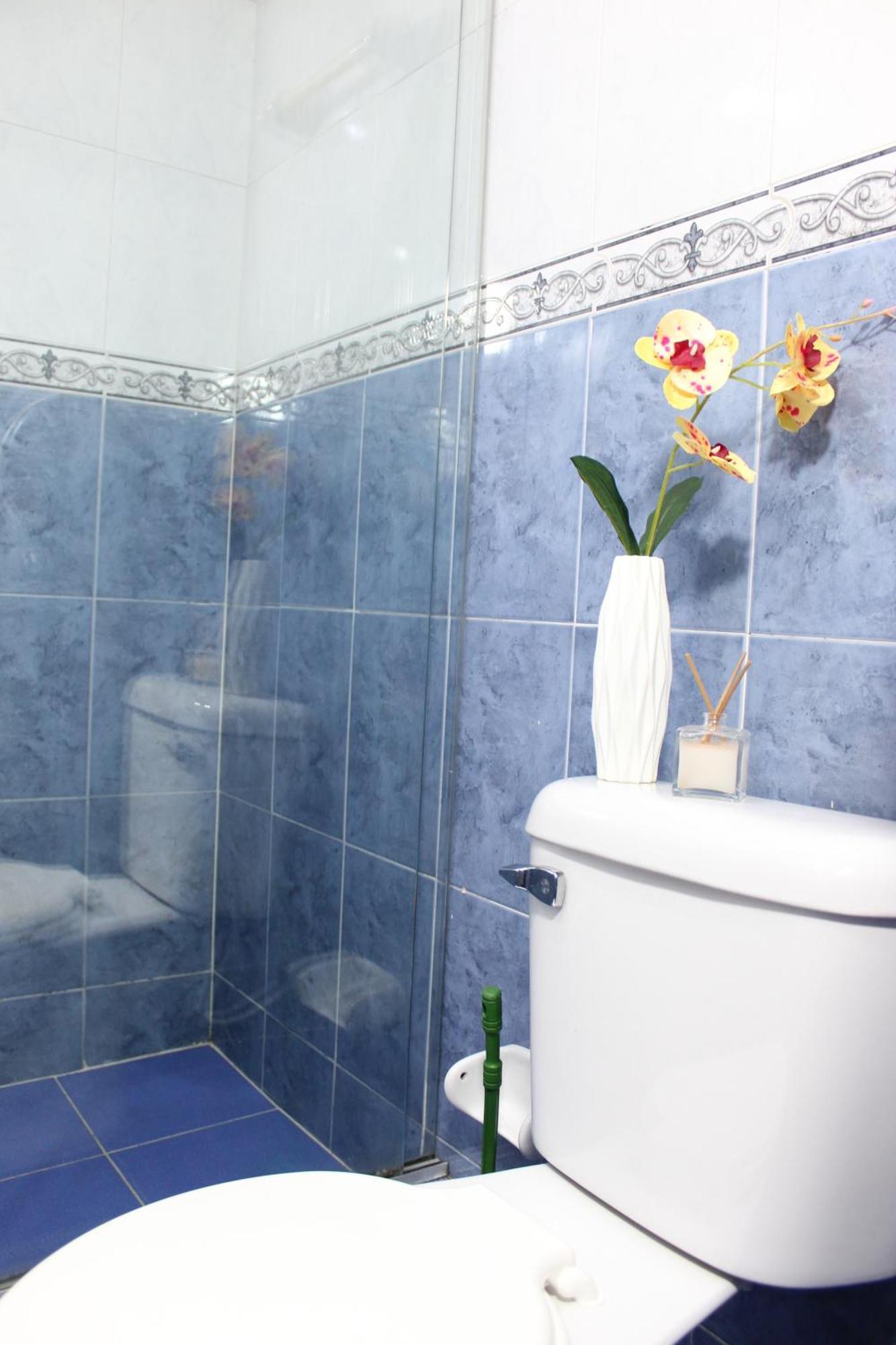 Hotel Windsor Castle Bogota Bagian luar foto